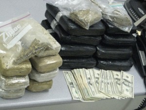 narcotici e denaro....